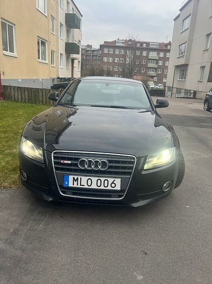 Audi A5 2 of 3