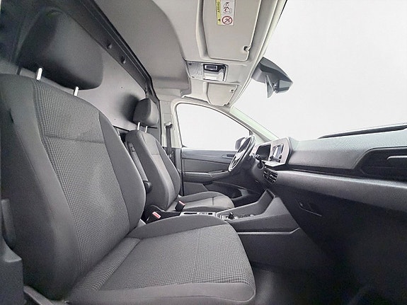 Volkswagen Caddy Maxi 13 of 28