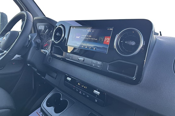 Mercedes-Benz Sprinter 208 10 of 16