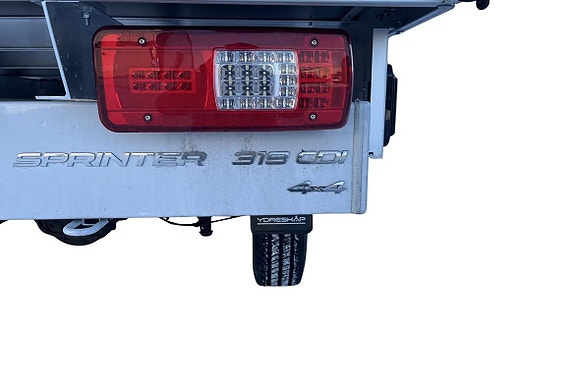 Mercedes-Benz Sprinter 208 9 of 16