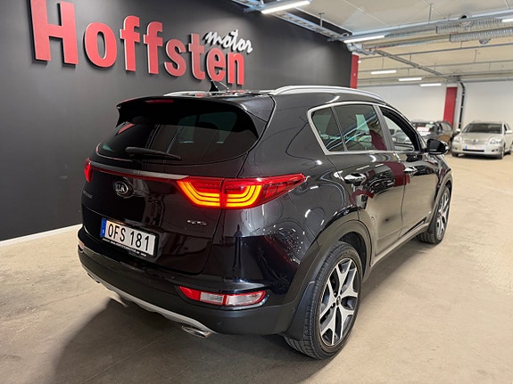 Kia Sportage 3 of 18