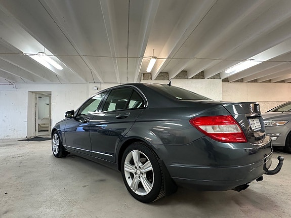 Mercedes-Benz C180 6 of 19