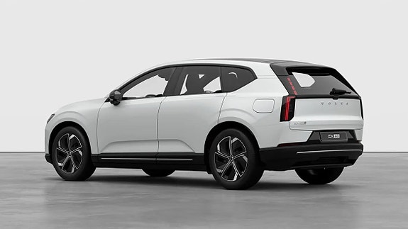 Volvo EX60 11 of 16