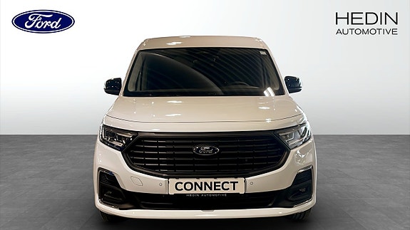 Ford Transit Connect 8 of 12