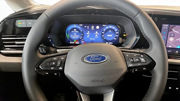 Ford Transit Connect 11 of 12