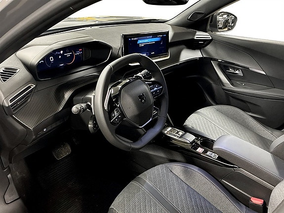 Peugeot 2008 4 of 5