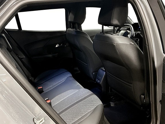 Peugeot 2008 15 of 19