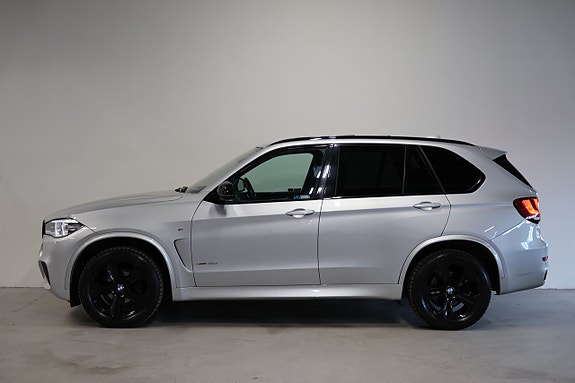 BMW X5 3 of 5