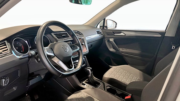 Volkswagen Tiguan 7 of 14