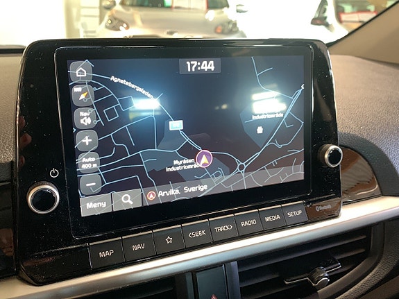 Kia Picanto 11 of 17