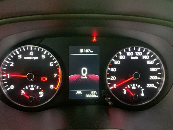 Kia Picanto 10 of 17