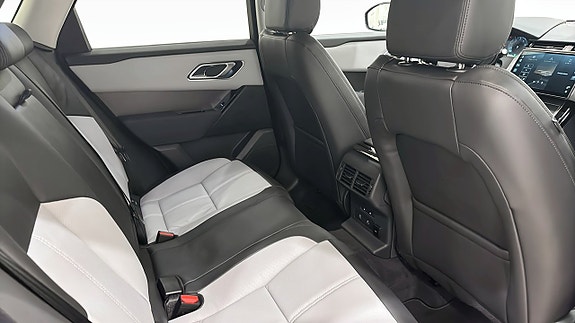 Land Rover Range Rover Velar 5 of 13