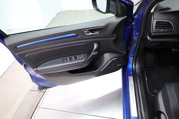 Renault Megane 28 of 29