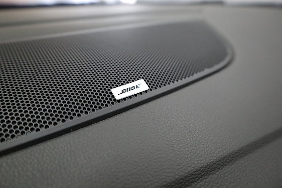 Renault Megane 27 of 29