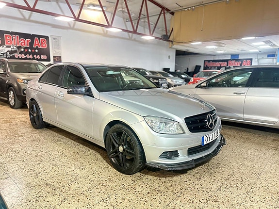 Mercedes-Benz C200