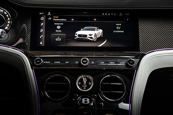 Bentley Continental GTC 19 of 23