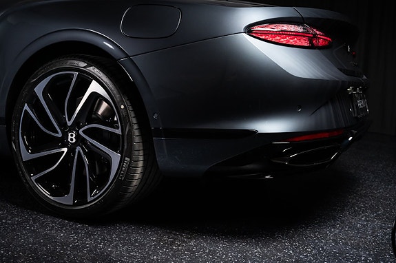 Bentley Continental GTC 7 of 23