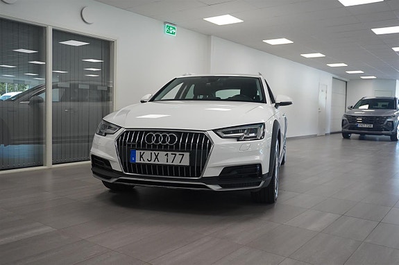Audi A4 allroad 2 of 5