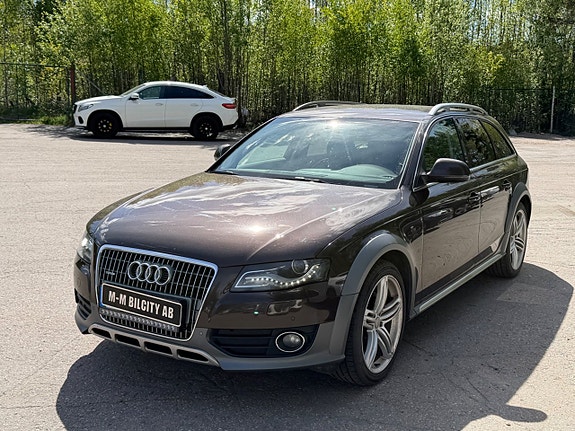 Audi A4 allroad 2 of 5