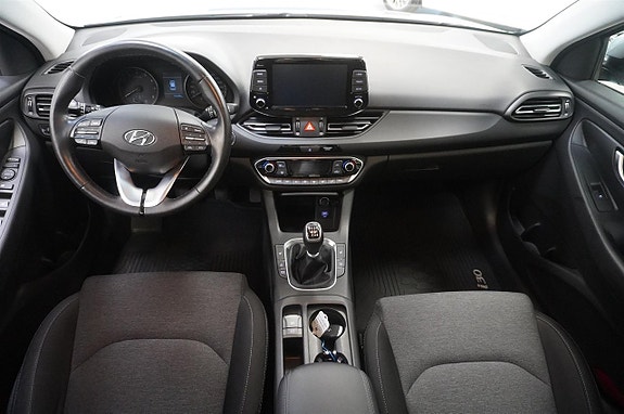 Hyundai i30 7 of 18