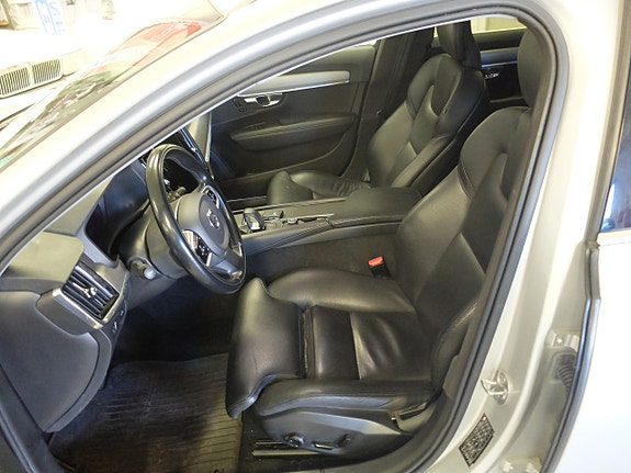 Volvo V90 7 of 14