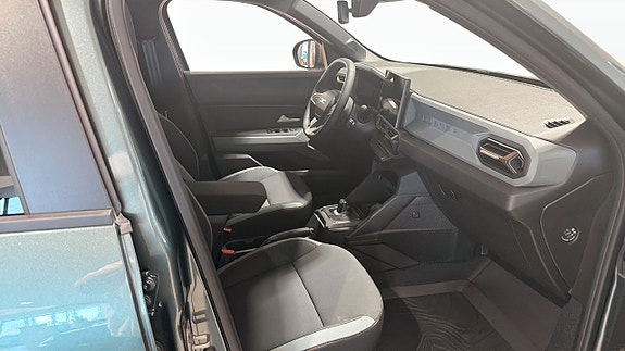 Dacia Duster 3 of 9