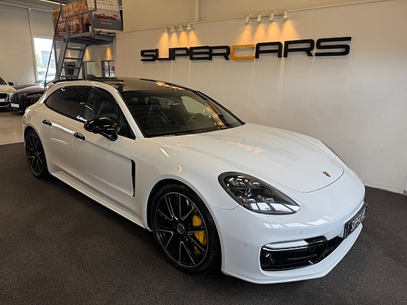 Porsche Panamera Turbo