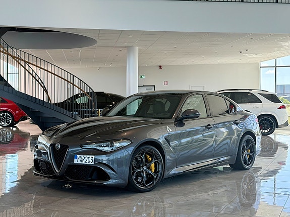 Alfa Romeo Giulia Quadrifoglio
