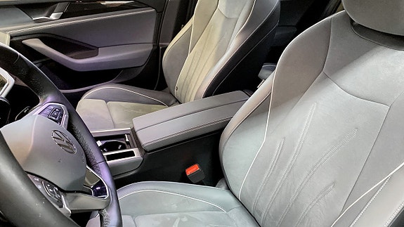 Volkswagen Passat 8 of 14