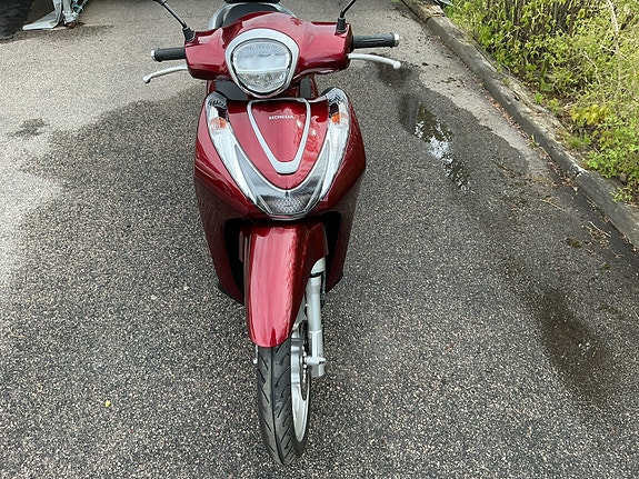 Honda ANC125 3 of 5