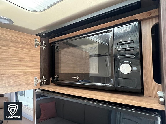 Adria Alpina 663 HT 10 of 18