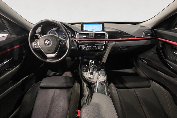 BMW 320 11 of 17