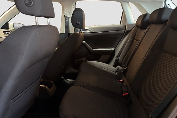 Volkswagen Polo 8 of 17