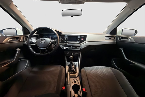 Volkswagen Polo 11 of 17