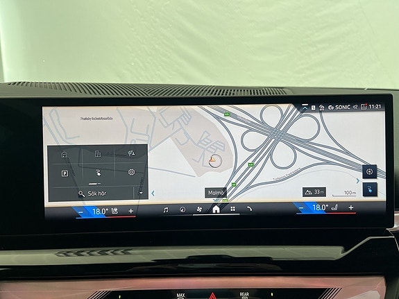 BMW i5 11 of 16