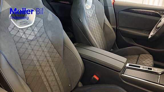 Volkswagen Passat 16 of 27