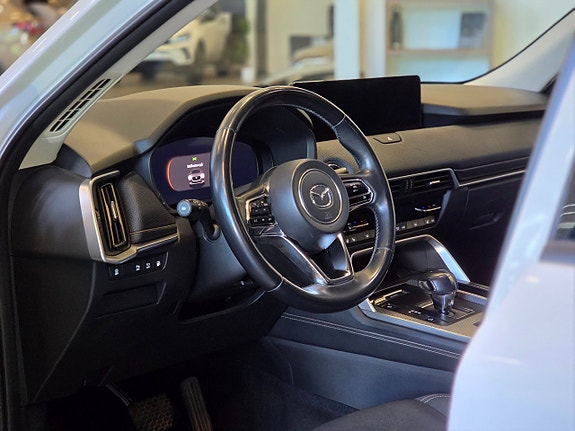 Mazda CX-60 8 of 19
