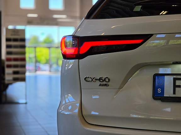 Mazda CX-60 7 of 19