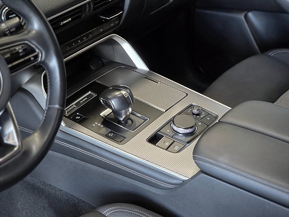 Mazda CX-60 13 of 19