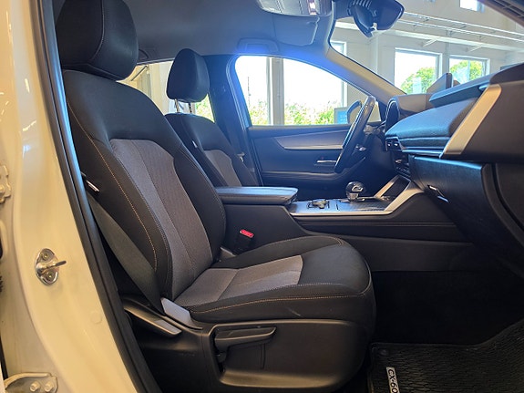 Mazda CX-60 10 of 19