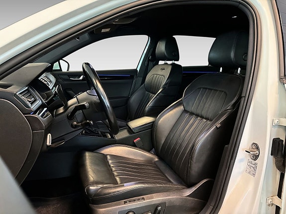 Skoda Superb 8 of 18
