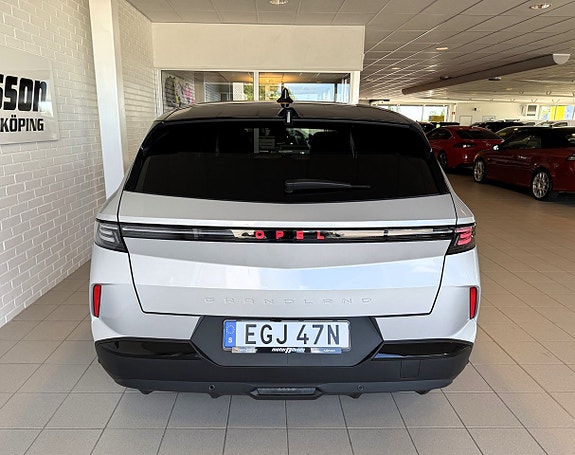 Opel Grandland 4 of 5