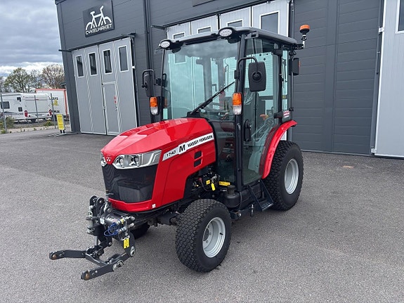 Kompakttraktor Massey Ferguson 1740 -2023 via auktion