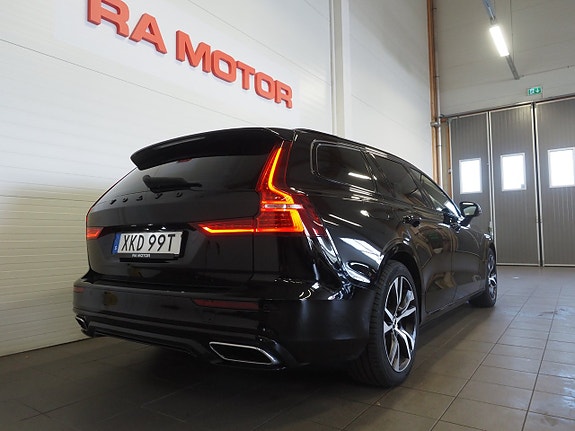 Volvo V60 7 of 25
