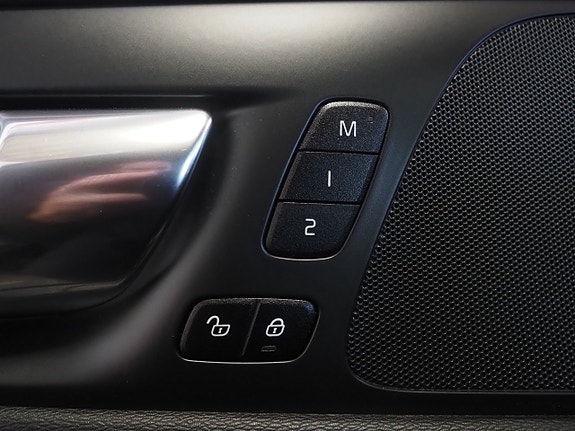 Volvo V60 20 of 25