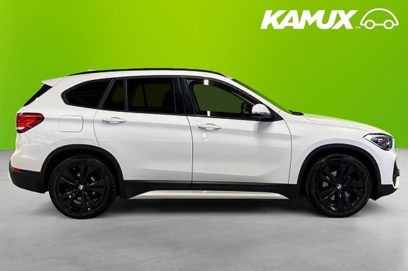 BMW X1 2 of 5