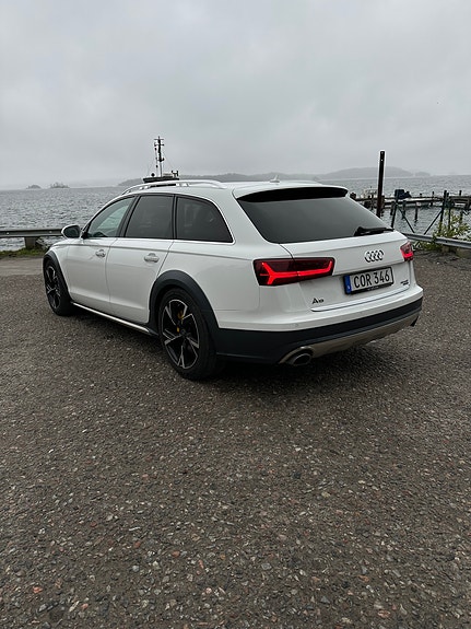 Audi A6 allroad 4 of 5