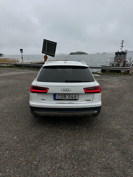 Audi A6 allroad 5 of 5