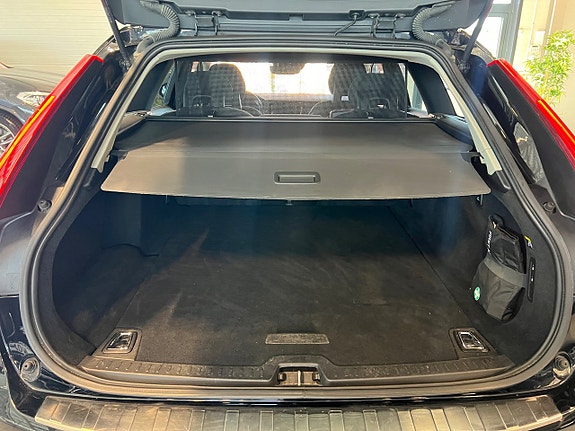 Volvo V90 5 of 5