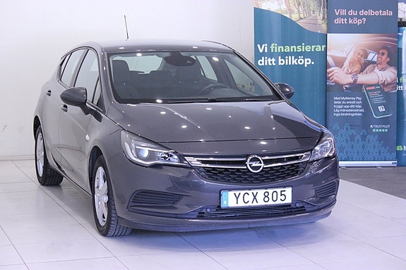 Opel Astra 4 of 5